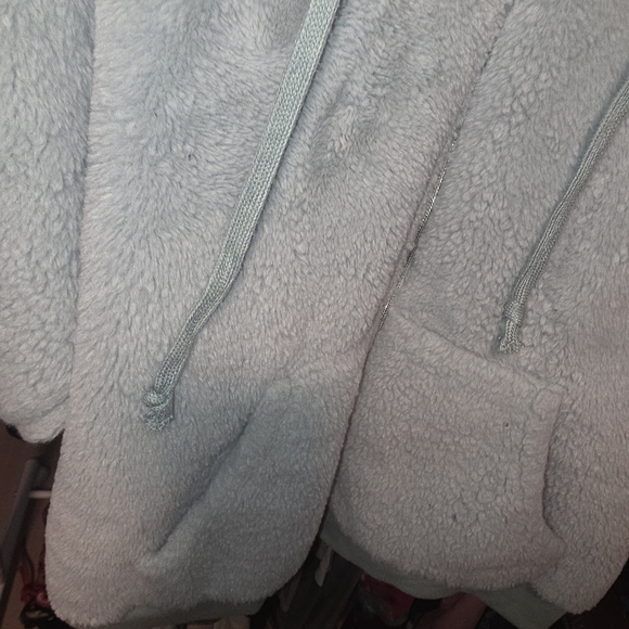 Wild Fable Plush Light Gray Jacket - Picture 3 of 4